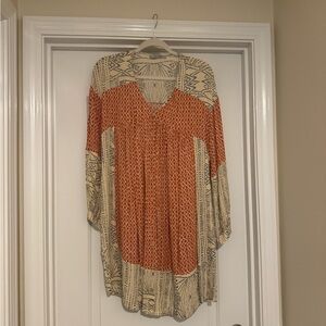 Three Bird Nest dress fits a small no size tag in great condition.
